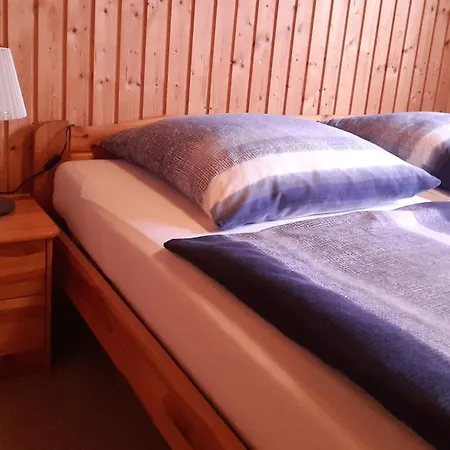 Дом отдыха Landhof Kuetzin Spatz 1 *